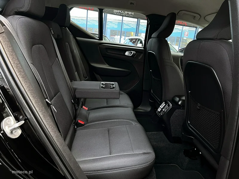 Volvo XC 40 12