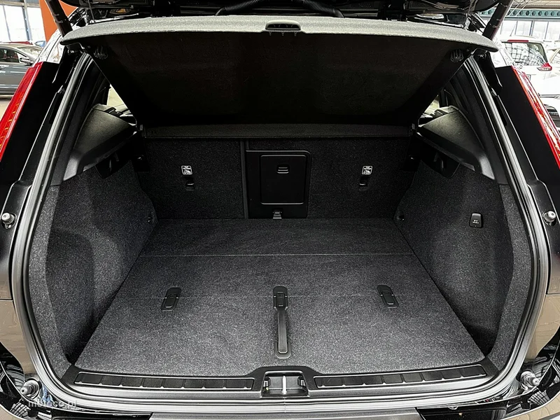 Volvo XC 40 15