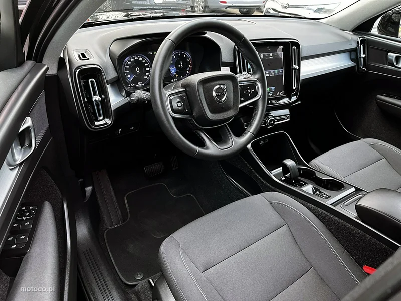 Volvo XC 40 17