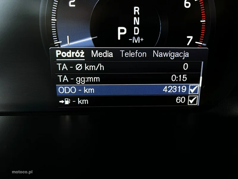 Volvo XC 40 24
