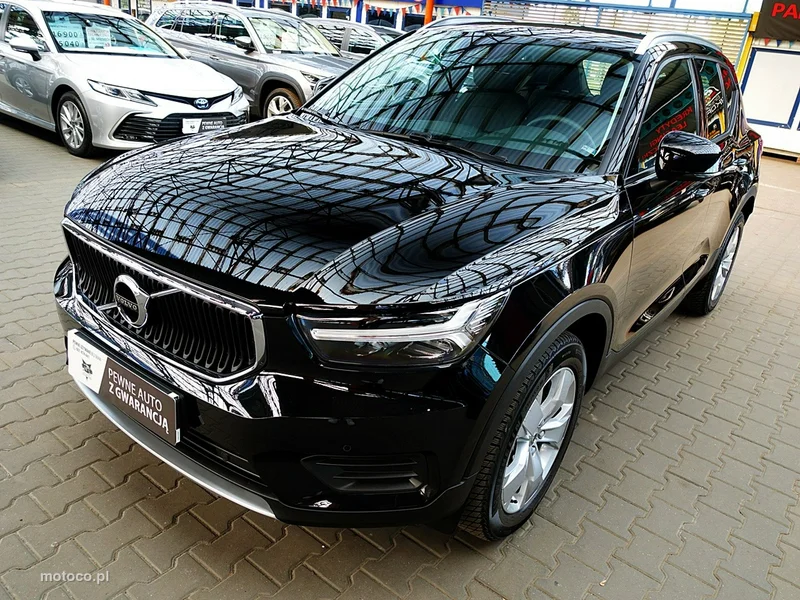 Volvo XC 40 8
