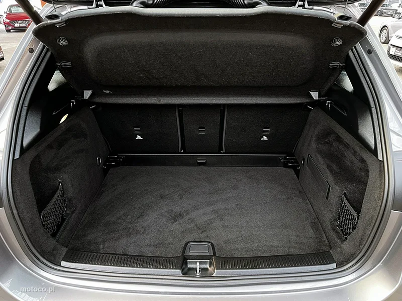 Mercedes-Benz Klasa B W247 B 180 14