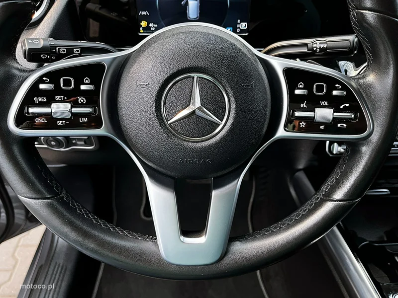 Mercedes-Benz Klasa B W247 B 180 18