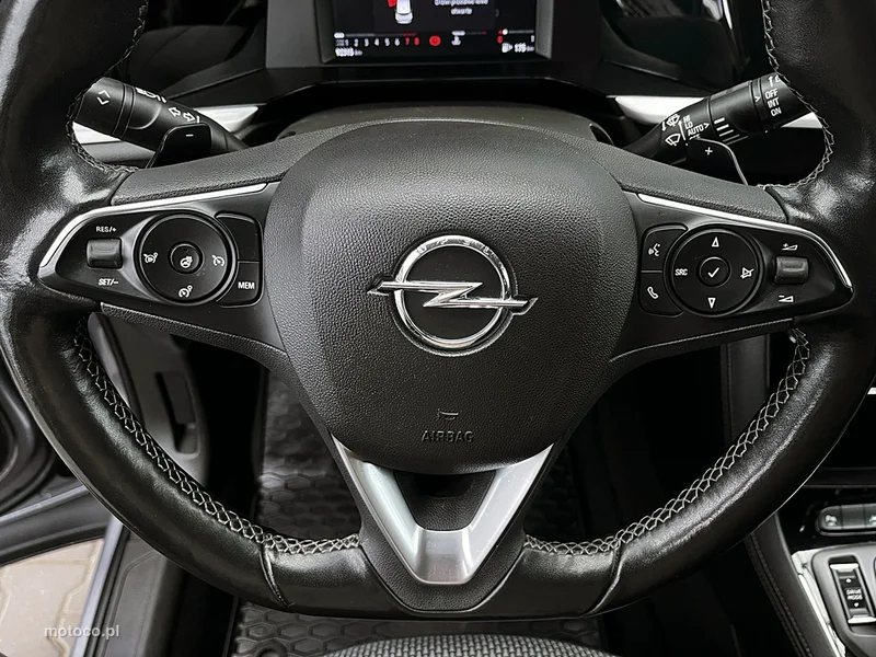 Opel Grandland I 17