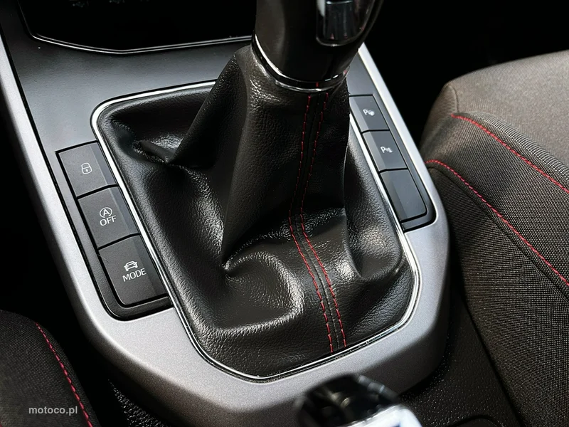 Seat Arona 22