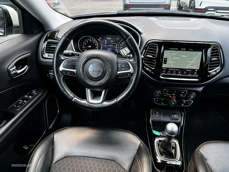 Jeep Compass 15