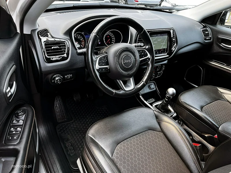 Jeep Compass 17