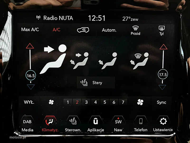 Jeep Compass 28