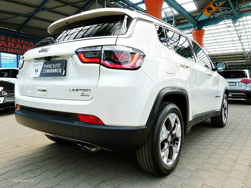 Jeep Compass 10
