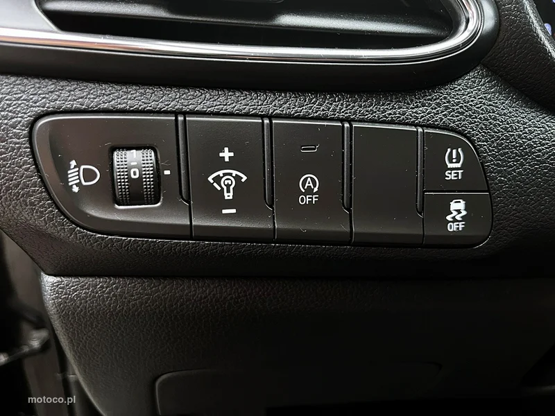Hyundai i30 18