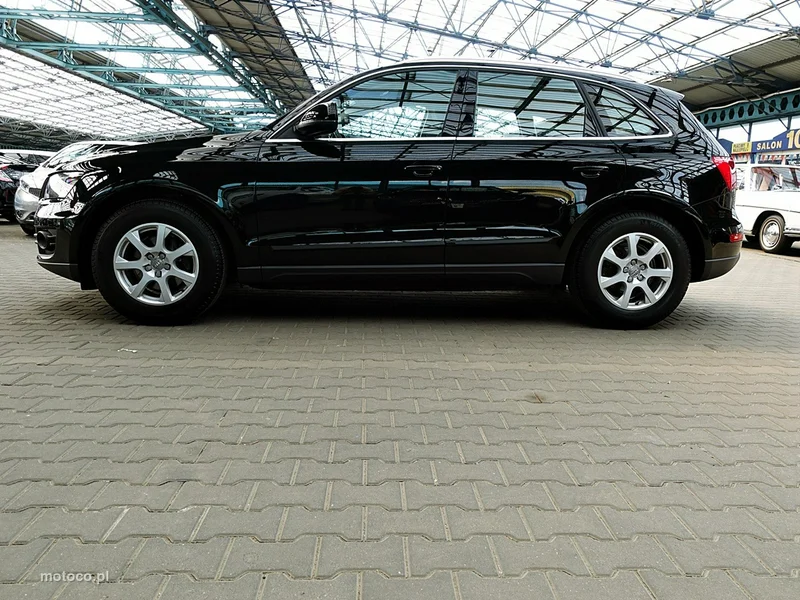 Audi Q5 8R 6