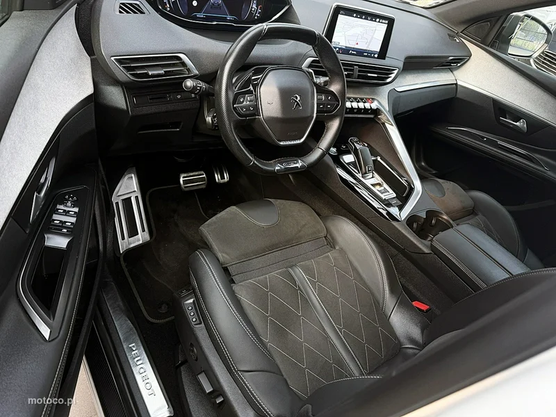 Peugeot 5008 16