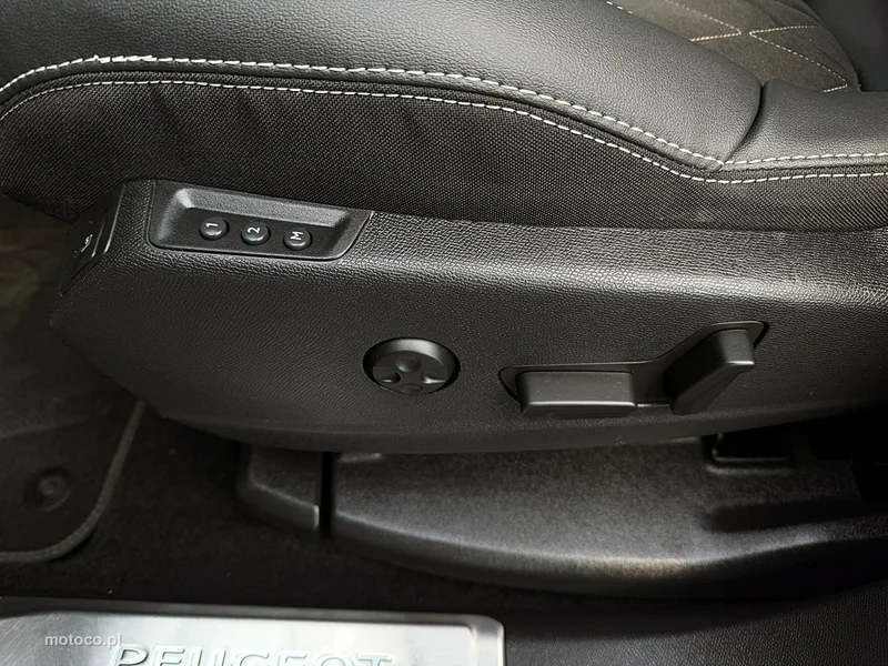 Peugeot 5008 17