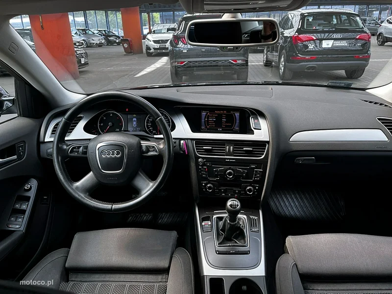 Audi A4 B8 15