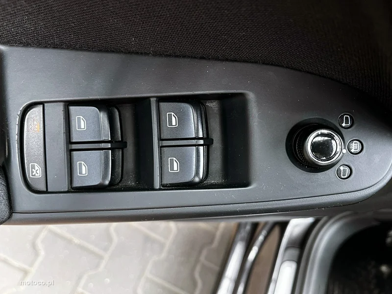 Audi A4 B8 19