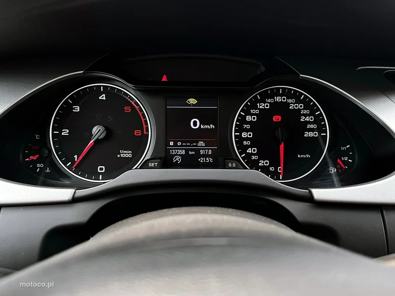 Audi A4 B8 23