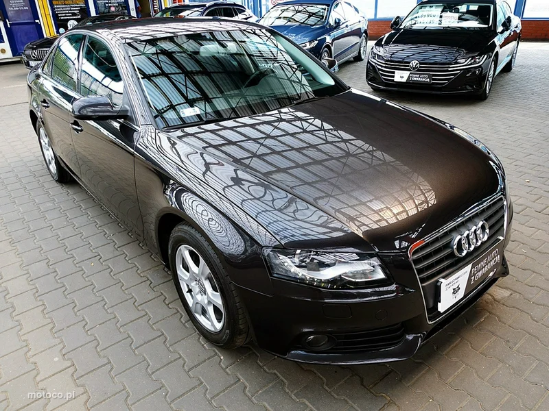 Audi A4 B8 7