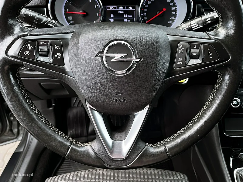 Opel Astra L 18