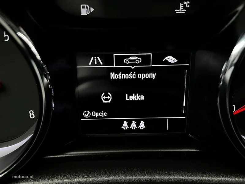 Opel Astra L 30