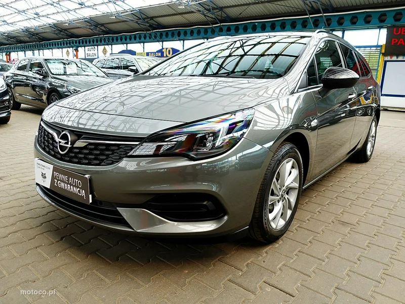Opel Astra L 8