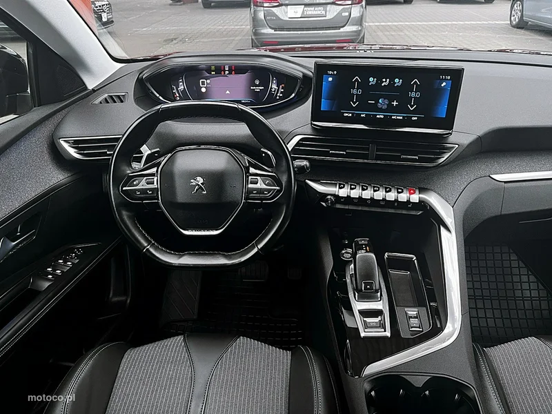 Peugeot 5008 17