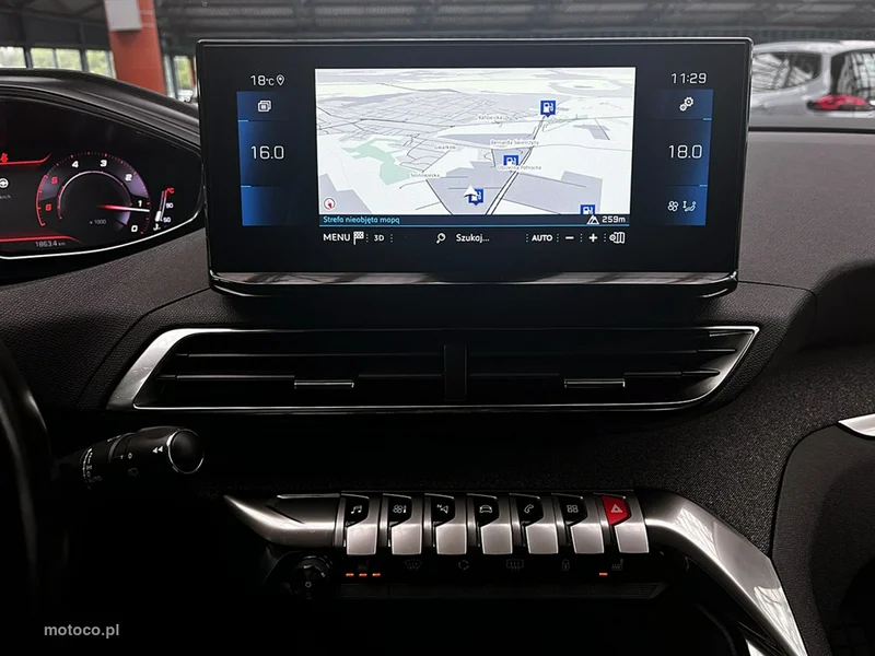 Peugeot 5008 23