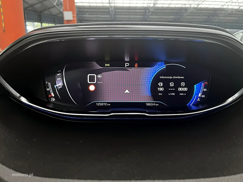 Peugeot 5008 24