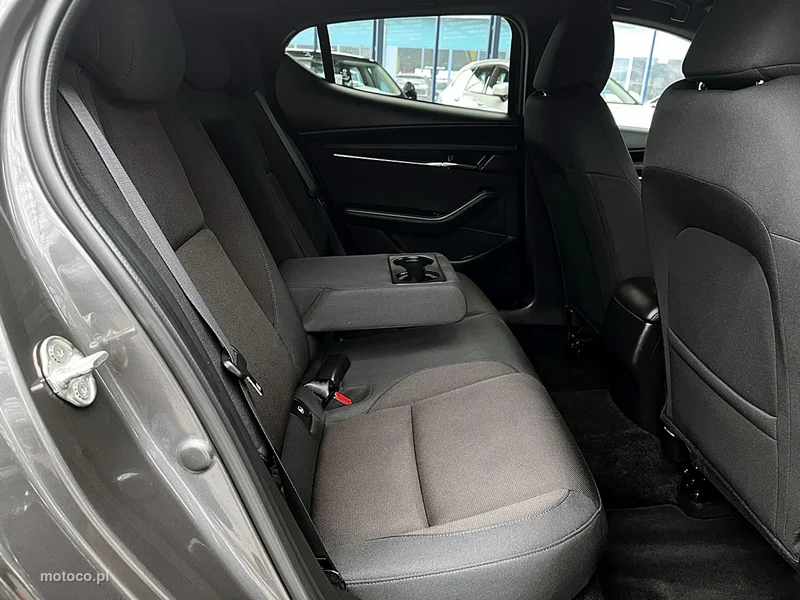 Mazda 3 12