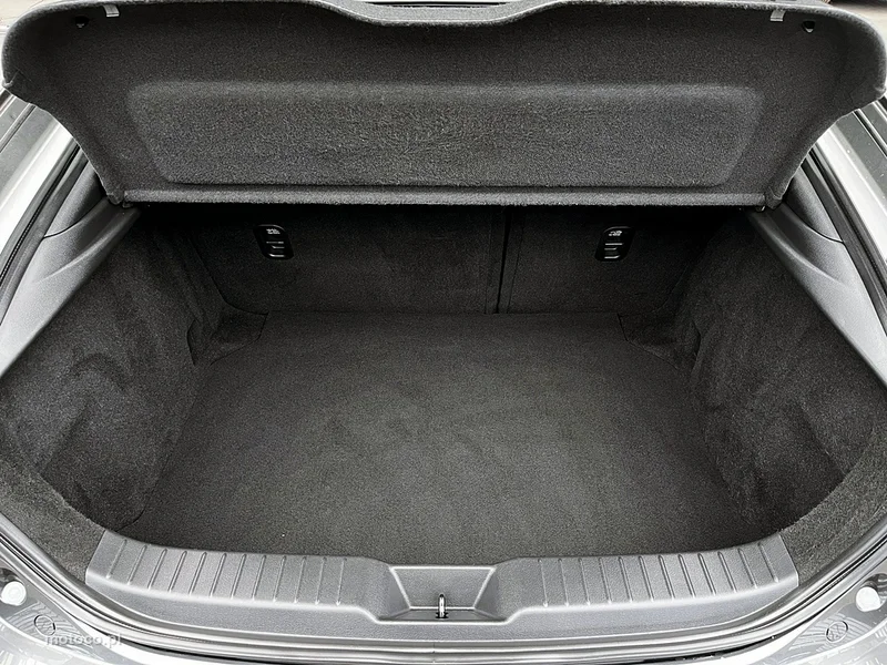 Mazda 3 15