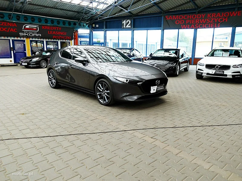 Mazda 3 5