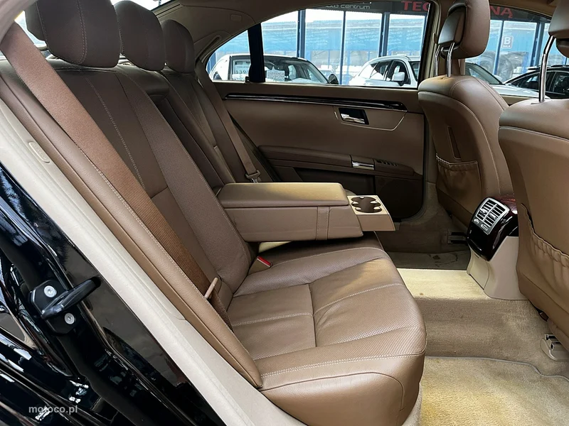 Mercedes-Benz Klasa S W221 S 550 14