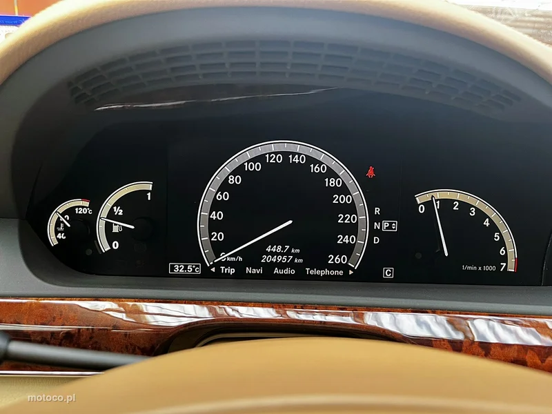 Mercedes-Benz Klasa S W221 S 550 25
