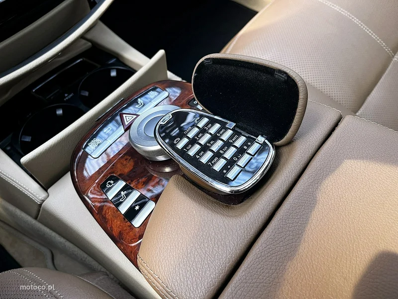 Mercedes-Benz Klasa S W221 S 550 28