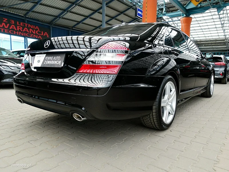 Mercedes-Benz Klasa S W221 S 550 10