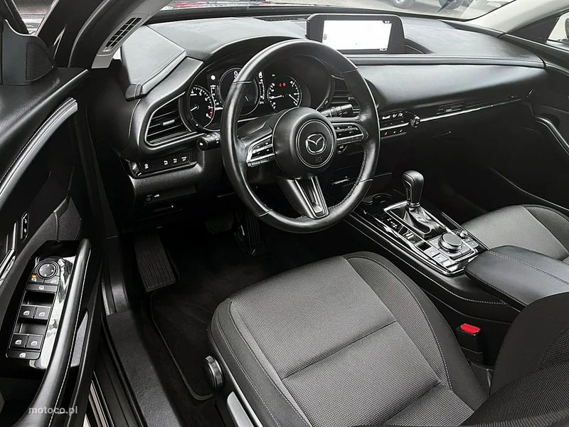 Mazda CX-30 16
