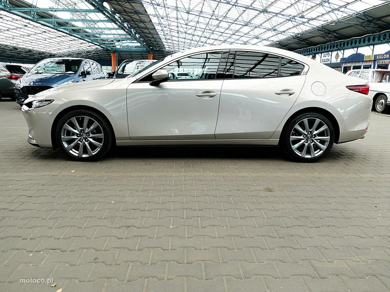 Mazda 3 6