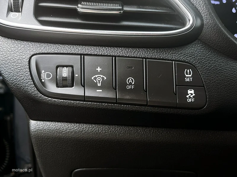 Hyundai i30 18