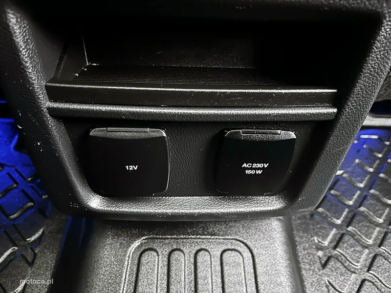 Ford S-Max II 15