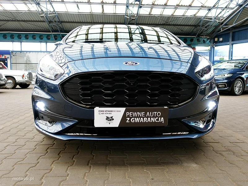 Ford S-Max II 3