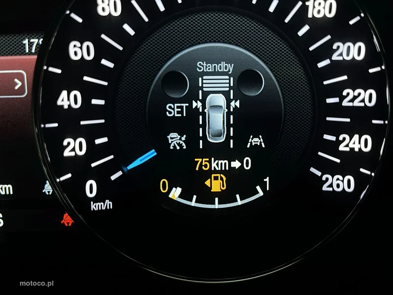 Ford S-Max II 29
