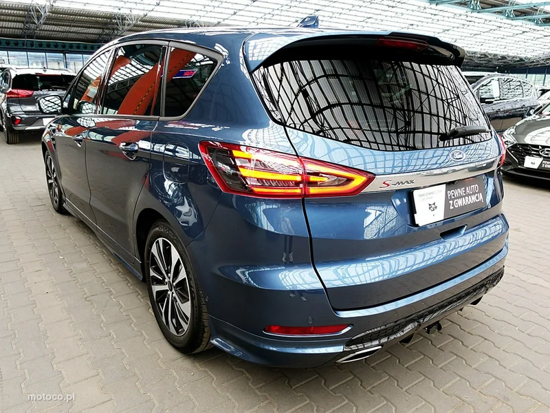 Ford S-Max II 71