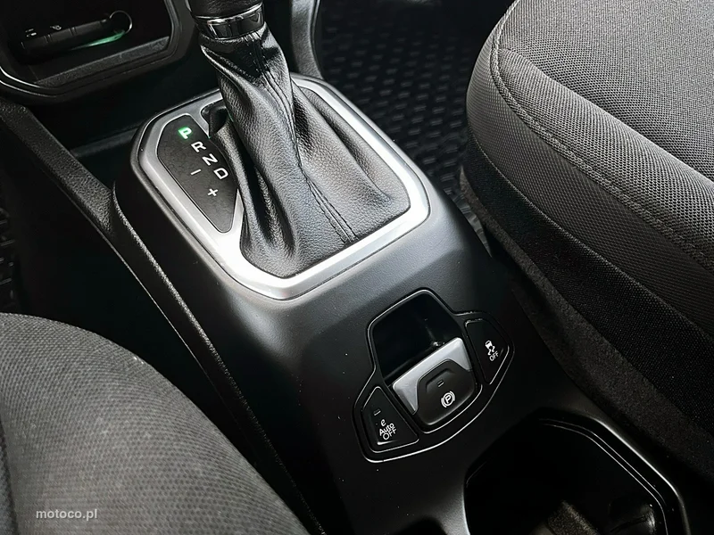 Jeep Renegade 19