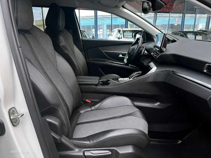 Peugeot 5008 11