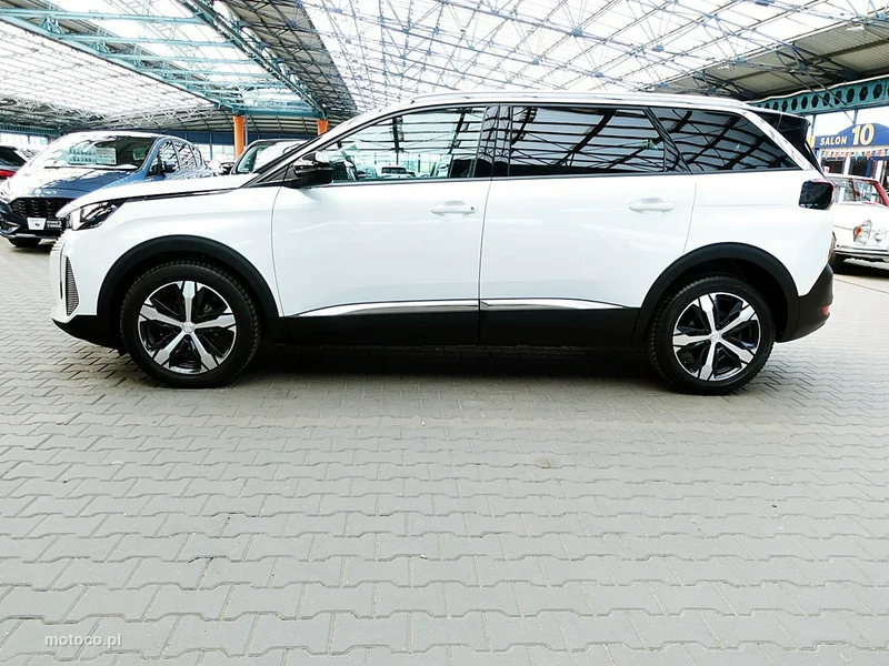 Peugeot 5008 64