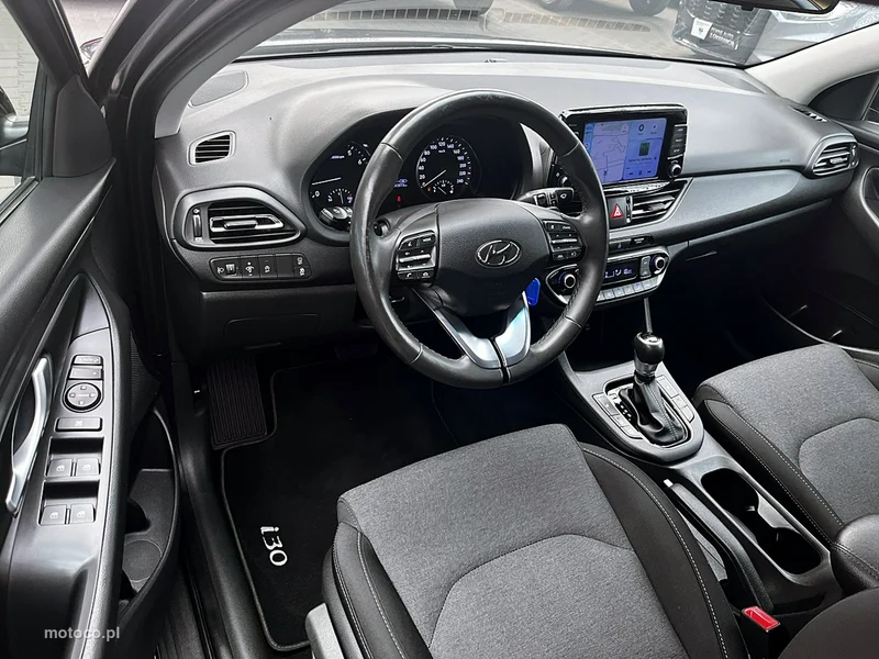 Hyundai i30 16