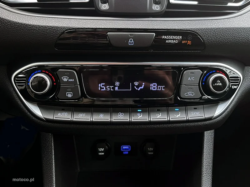 Hyundai i30 21