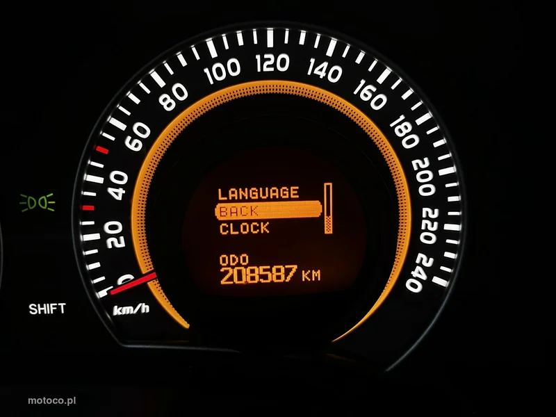 Toyota Corolla E160/E170 31
