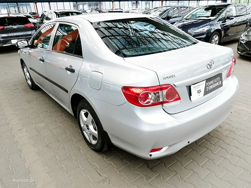 Toyota Corolla E160/E170 43