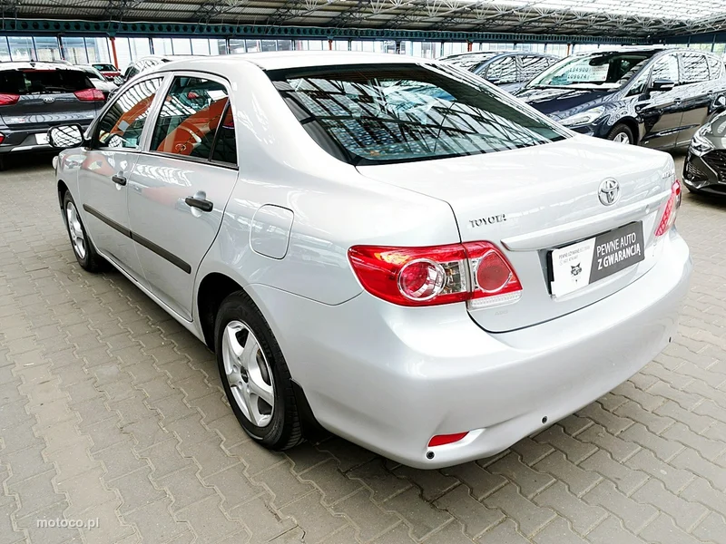 Toyota Corolla E160/E170 51