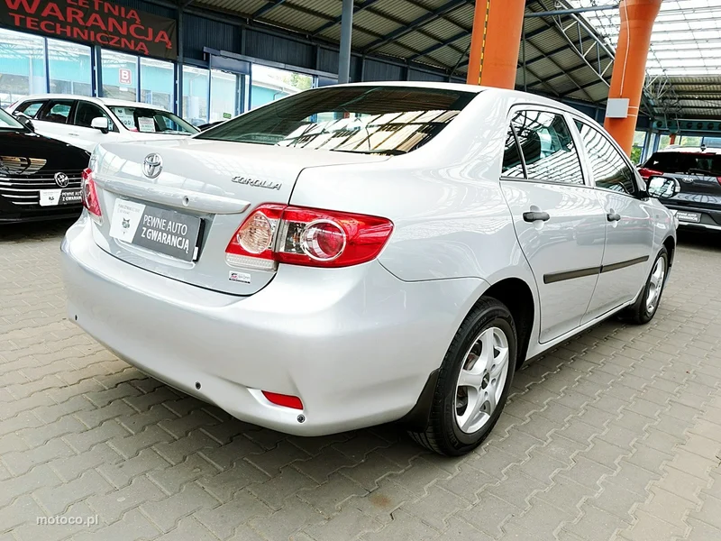 Toyota Corolla E160/E170 77